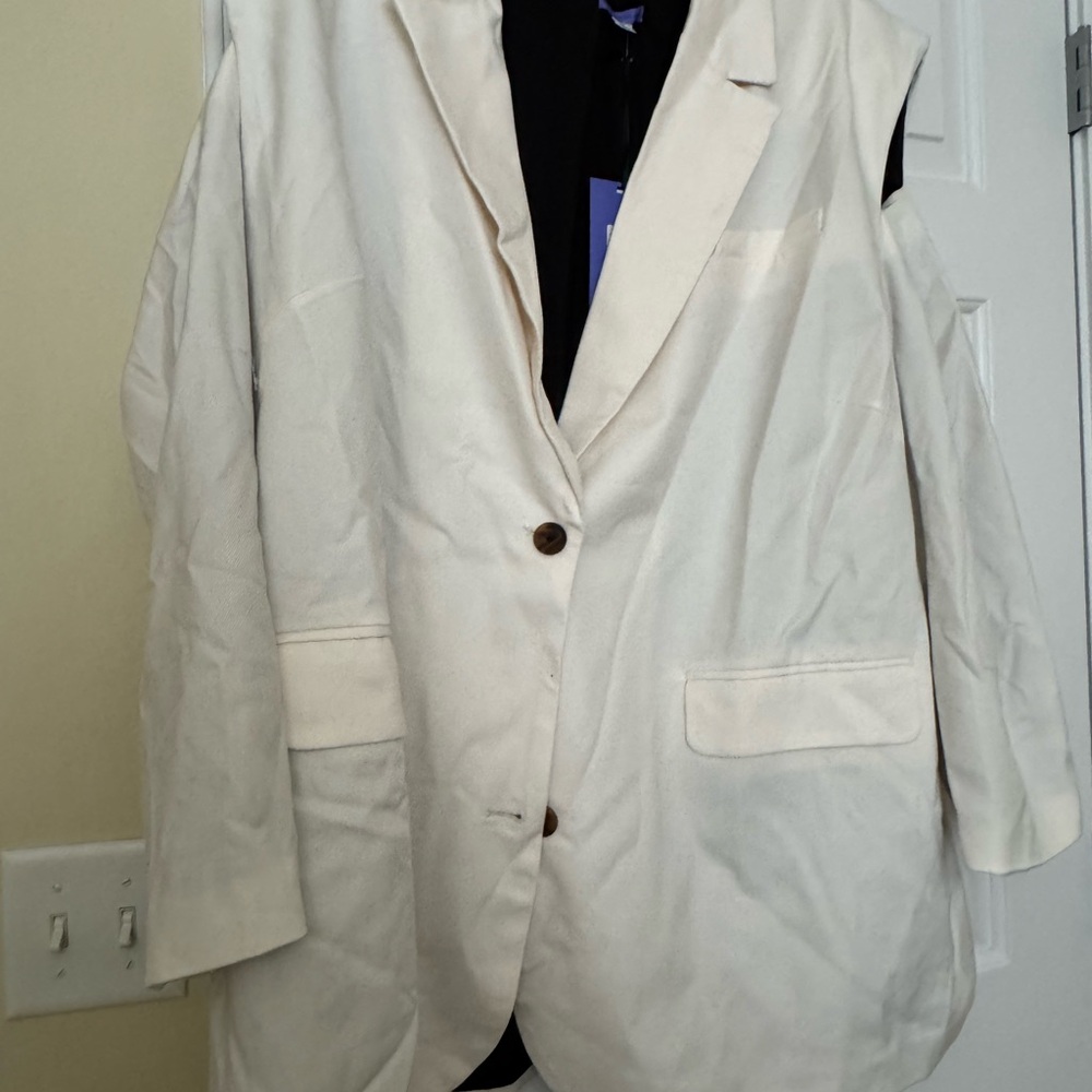 Classic Cream Blazer
